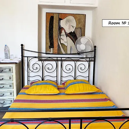 Center Bed and breakfast 3*
